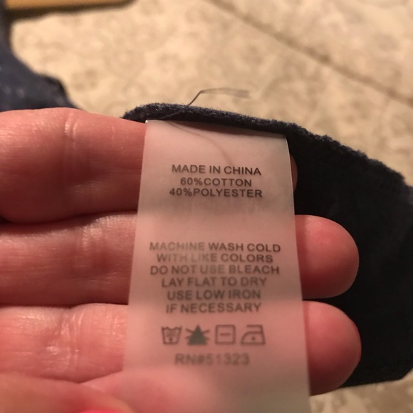 Vince Camuto blue spaced died sleeveless ruffle top in small - Picture 5 of 5